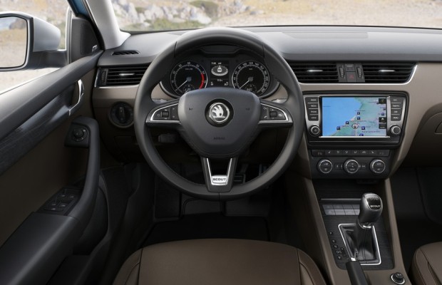 Genf 2014: Skoda Octavia Scout steht höher und zieht mehr