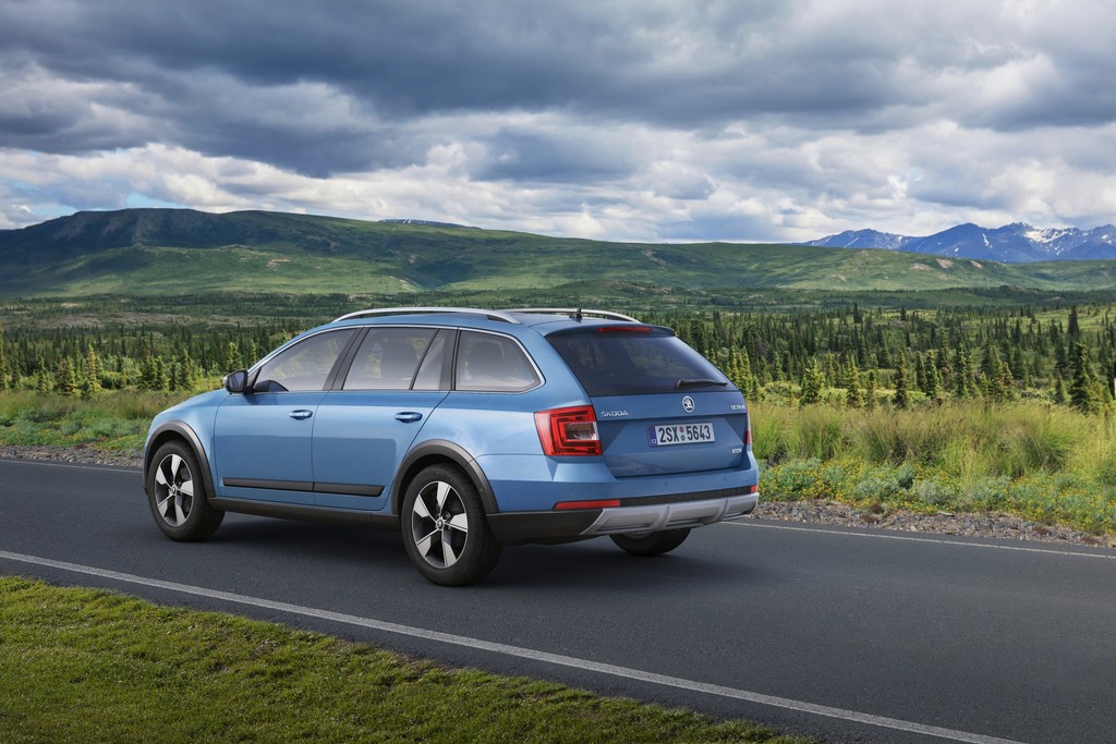 Genf 2014: Skoda Octavia Scout steht höher und zieht mehr