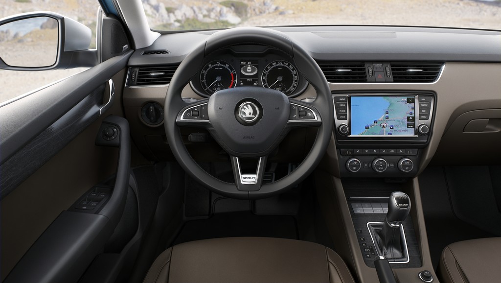 Genf 2014: Skoda Octavia Scout steht höher und zieht mehr
