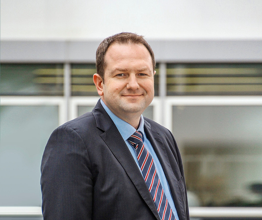 Henn leitet Daimler Financial Services in Asien und Afrika