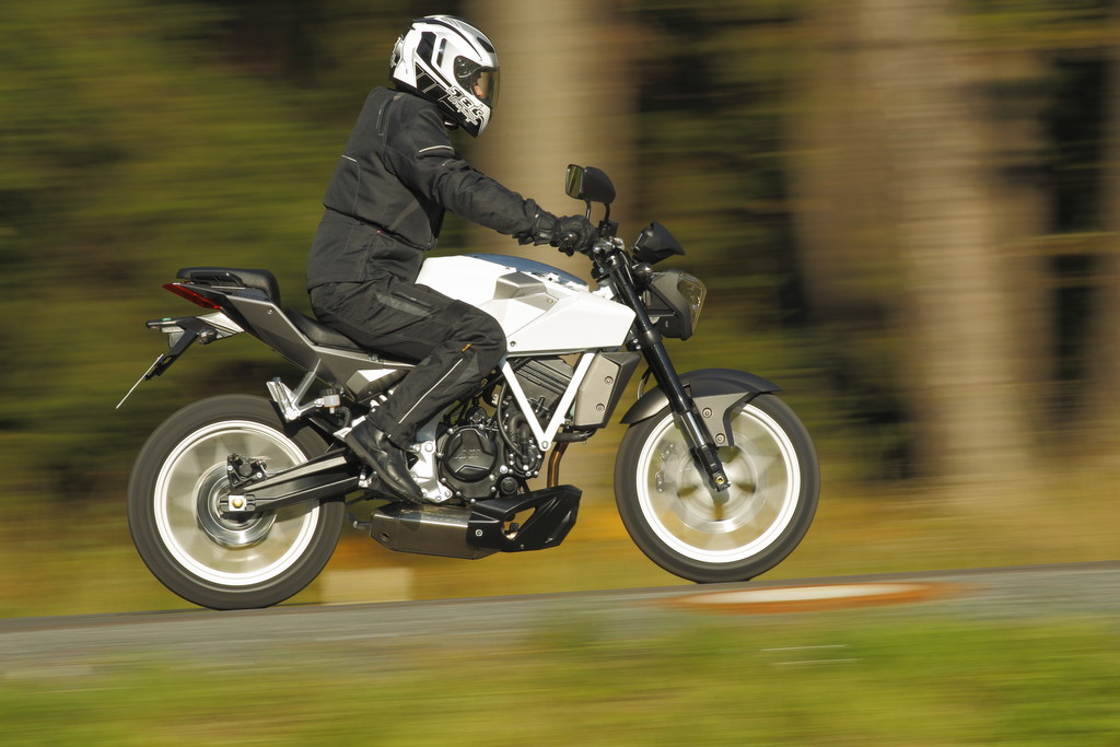 Hyosung bringt neue 250er