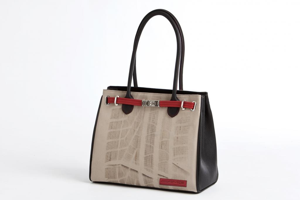 Im wahrsten Sinne des Wortes abgefahrene Handtaschen gibt es beim Label „Destroy vs. Beauty“. 