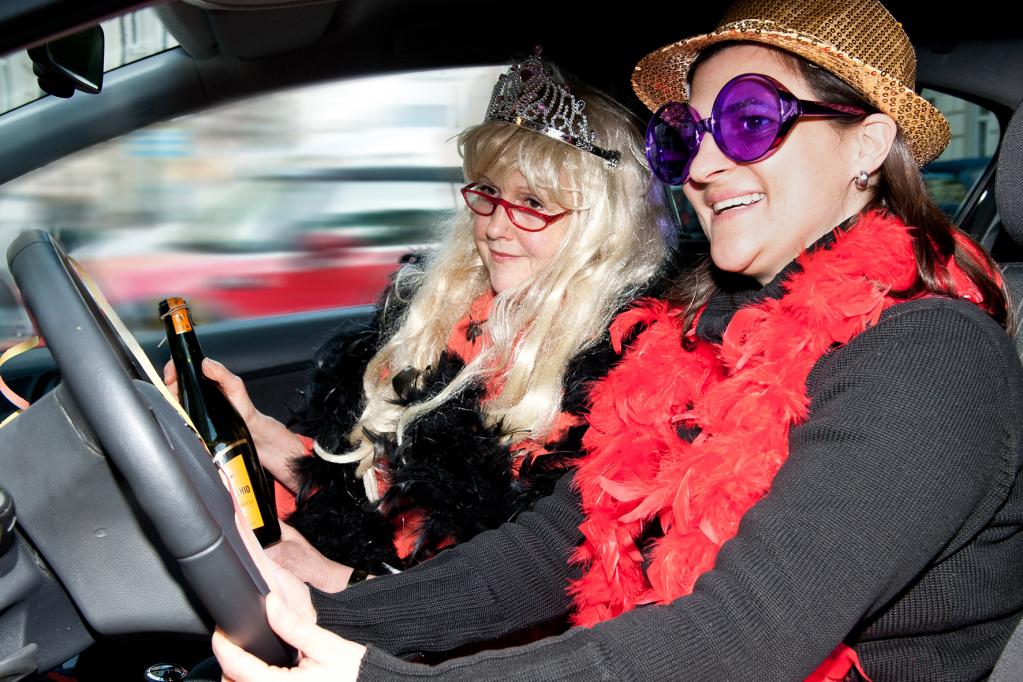 Karneval: Strafen für die Jecken lauern überall