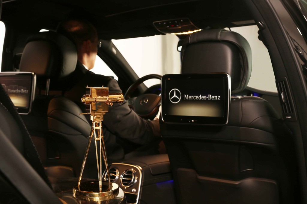 Mercedes-Benz unterstützte die „Goldene Kamera“ und stellte auch den Shuttle-Service.