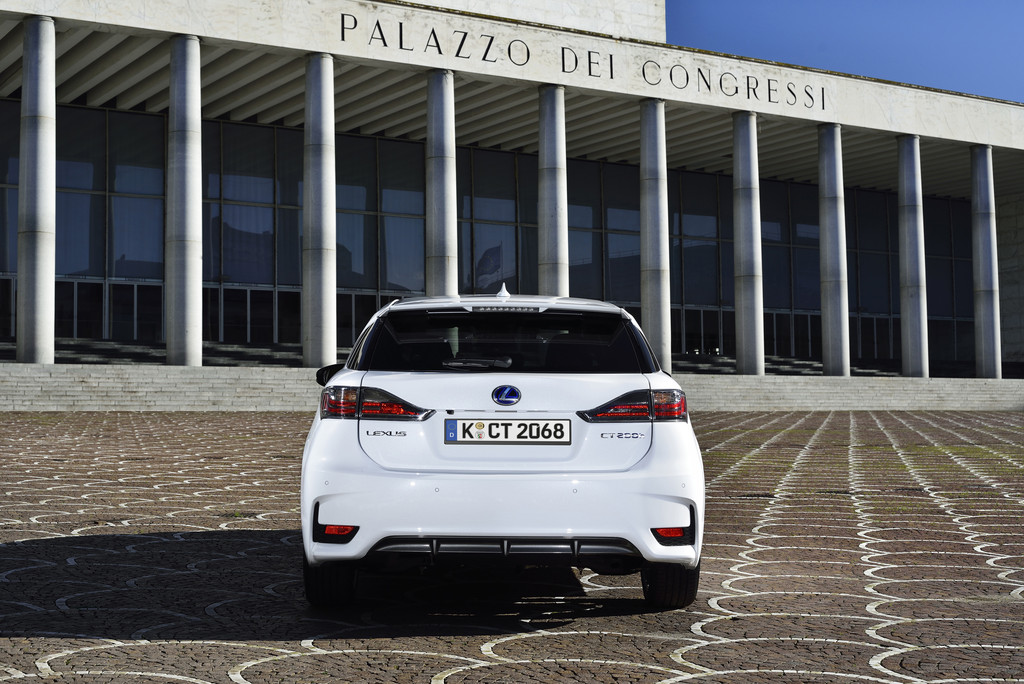 Modellpflege beim Lexus CT 200h