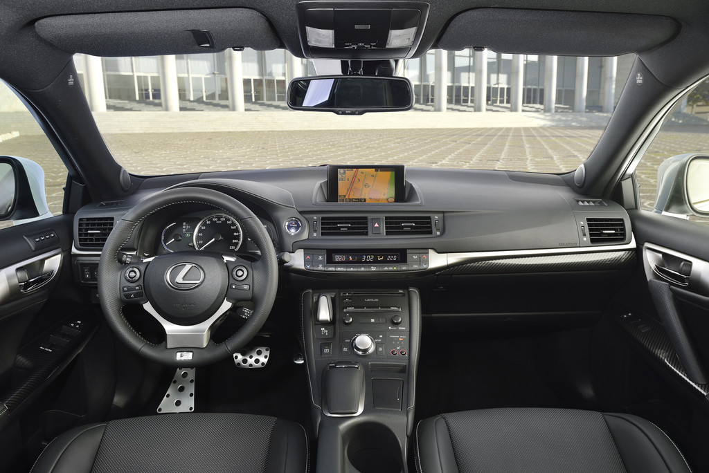 Modellpflege beim Lexus CT 200h