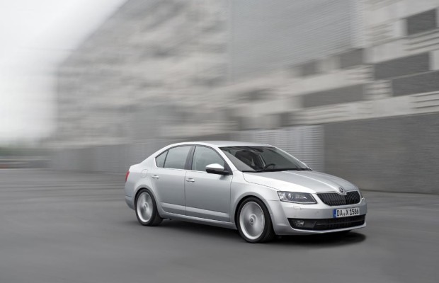Neue Ausstattungspakete für Octavia und Superb