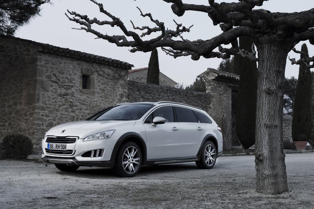 Peugeot Hybrid 508 RXH kommt im Alcantara-Kleid
