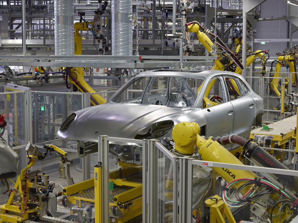 Porsche weiht Macan-Werk ein