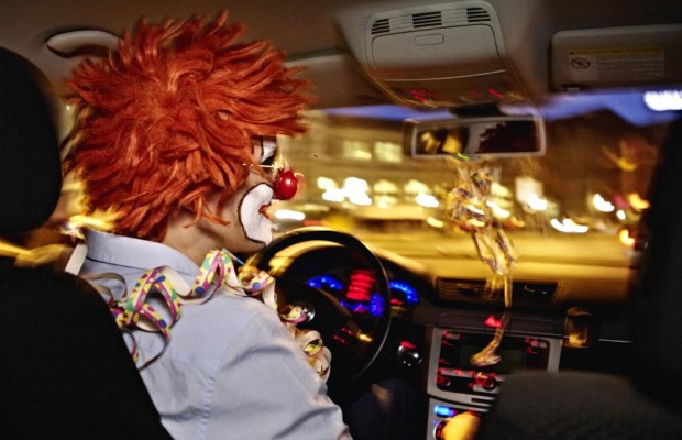 Ratgeber: Karneval und Autofahren - Für Frohsinn mit Umsicht