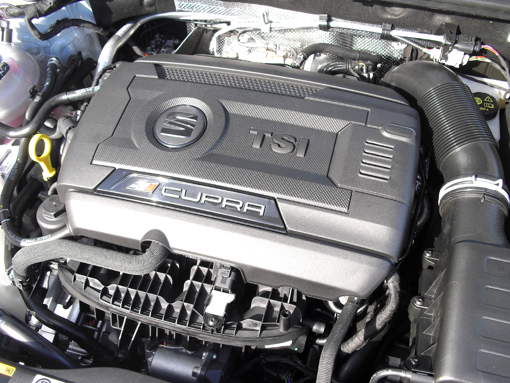 Seat León Cupra: Blick unter die Haube. Zwei Vierzylinder-Turbos stehen zur Wahl. 