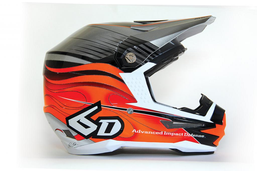 Sicherer Motorradhelm will Leben retten