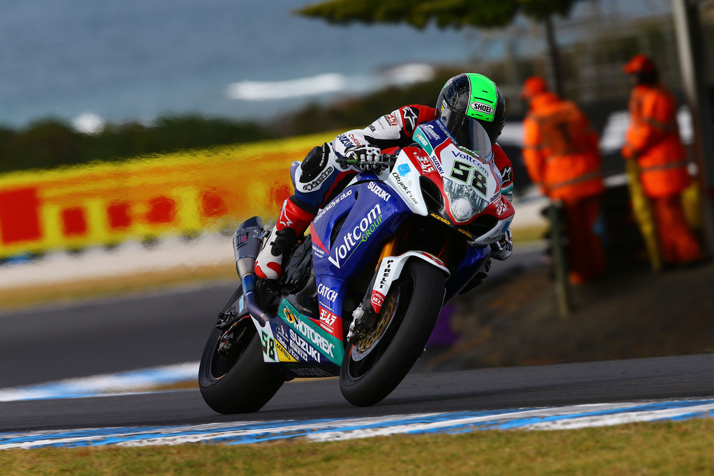 Suzuki gewinnt Superbike-Auftakt