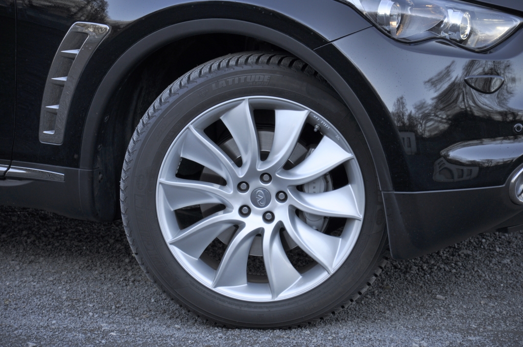 Test Infiniti QX70 – Der macht was her