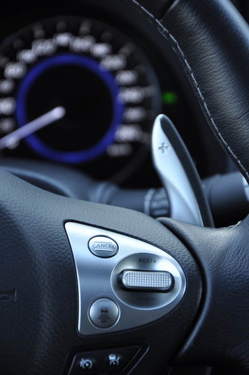 Test Infiniti QX70 – Der macht was her