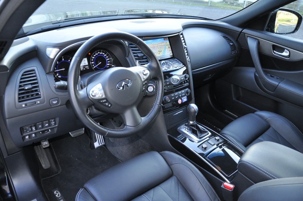 Test Infiniti QX70 – Der macht was her