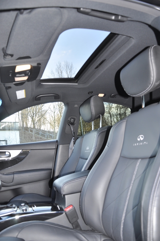 Test Infiniti QX70 – Der macht was her