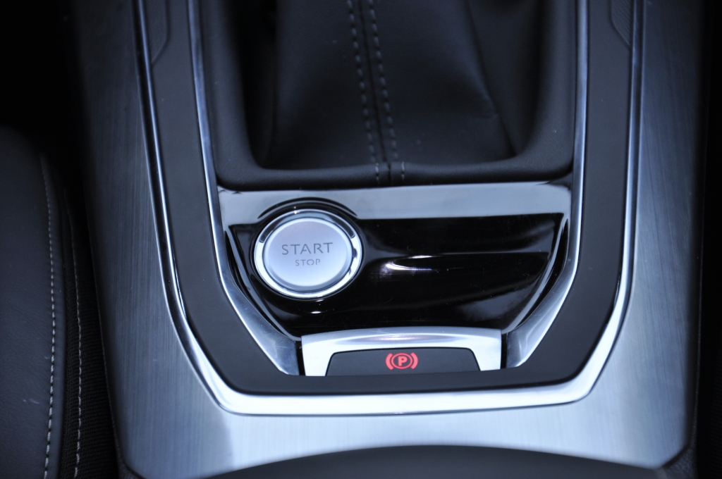 Test Peugeot 308 155 THP - Störenfried auf dem Golf-Platz