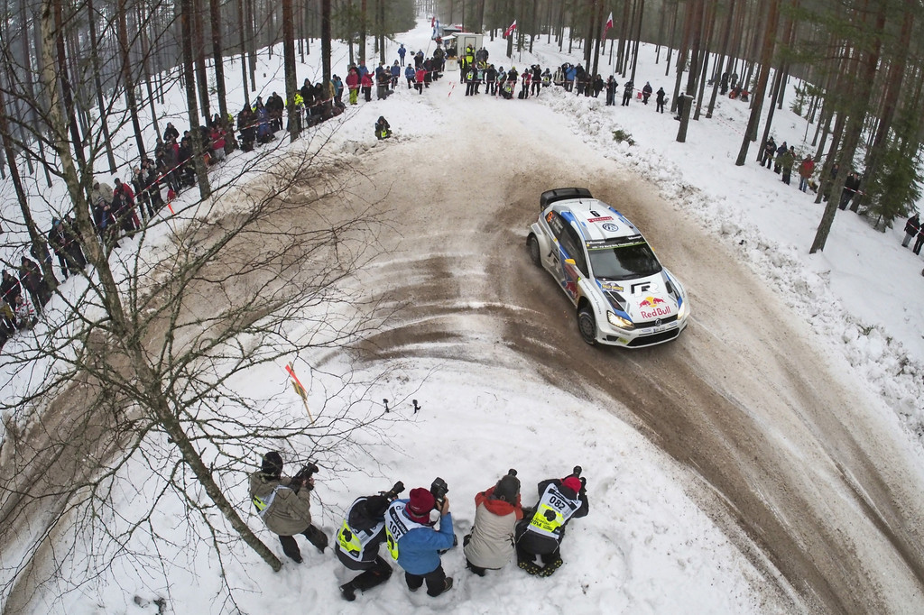WRC: Volkswagen siegt in Schweden
