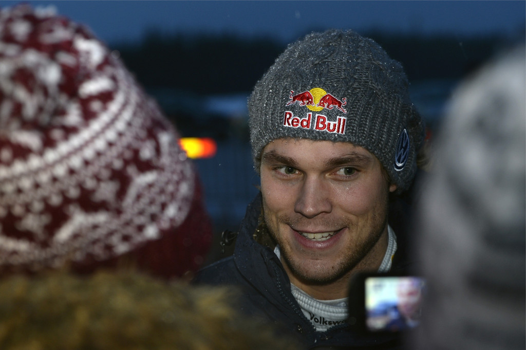 WRC: Volkswagen siegt in Schweden