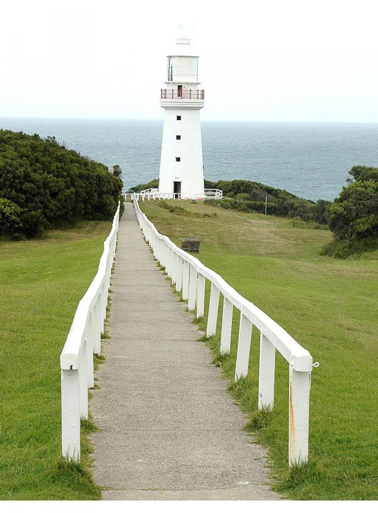 Weg zum alten Leuchtum am Cape Otway nahe der Great Ocean Road.