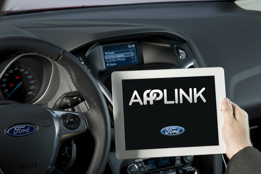 Zwei neue Applikationen für Ford Sync