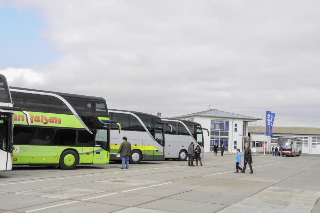 Auftakt nach Maß für Gebraucht-Omnibus-Messe