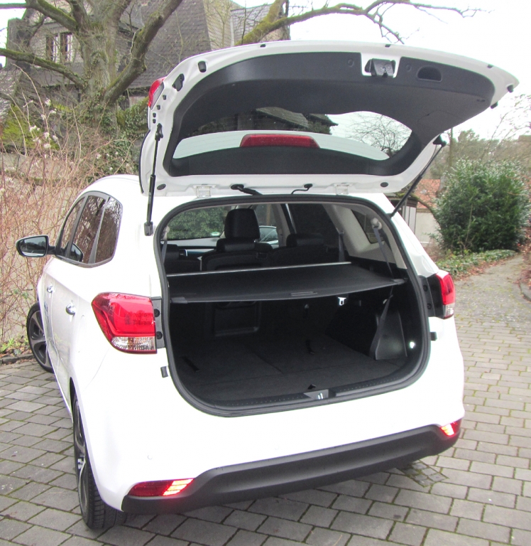 Auto im Alltag: Kia Carens