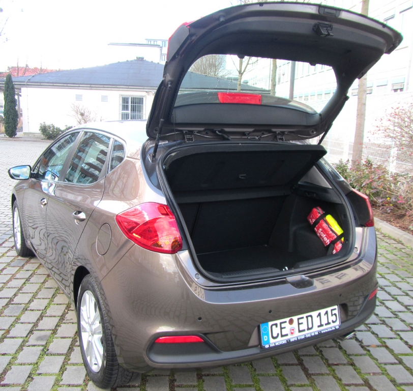 Auto im Alltag: Kia Cee'd 1.6 CRDi Vision