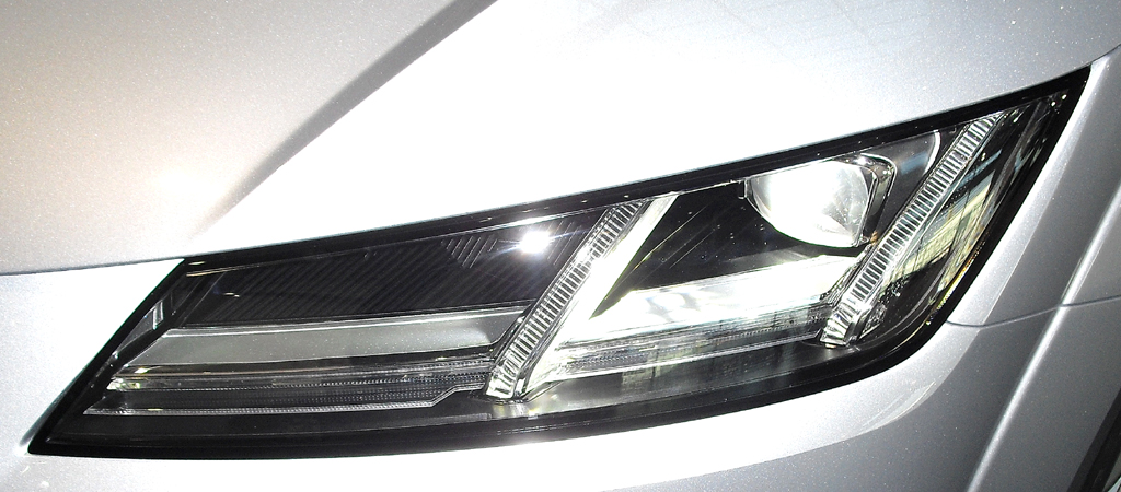 Beim Licht können LED- oder Matrix-LED-Scheinwerfer geordert werden. 