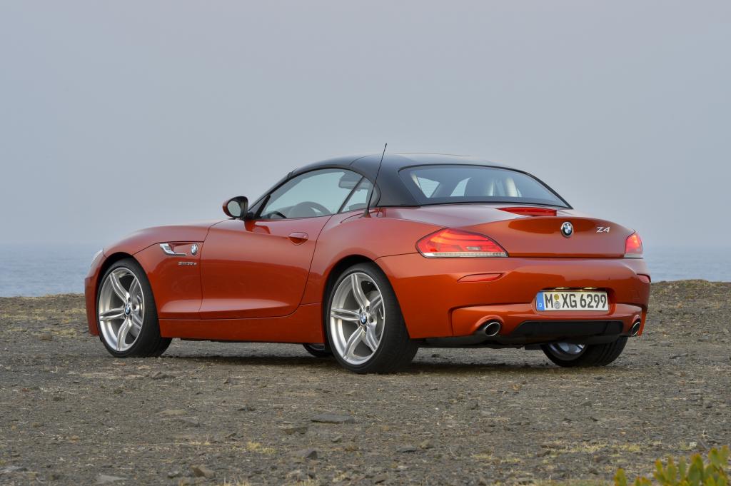 Der aktuelle Z4 hat ein Alu-Klappdach