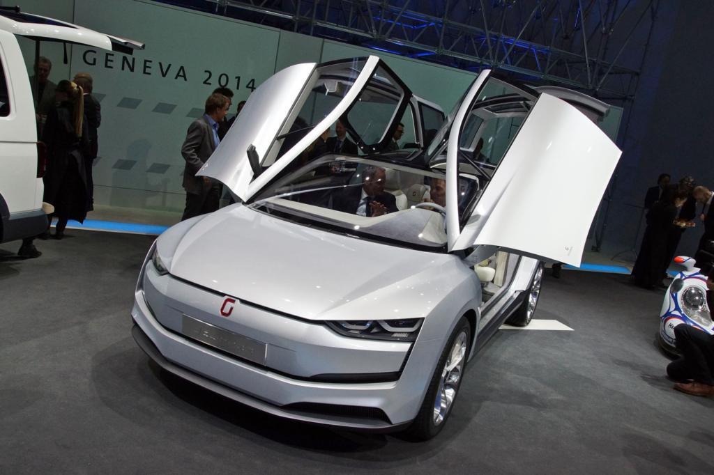 Die Fahrzeugentwickler von Italdesign Giugiaro haben sich aus dem modularen Querbaukasten ihrer Konzernmutter VW bedient und drum herum ein neues Kleid geschneidert.