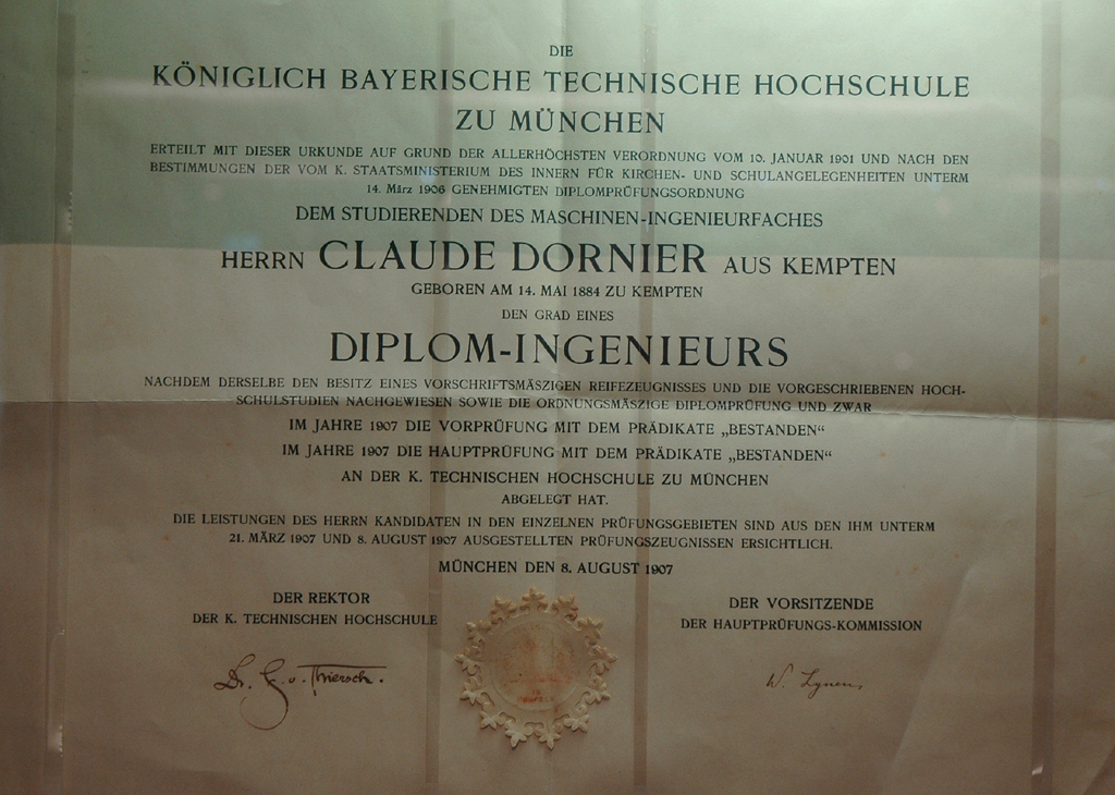 Dorniers Diplom-Ingenieurs-Urkunde aus dem Jahr 1907.