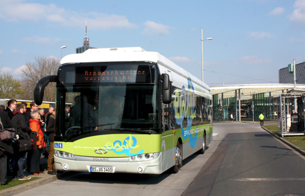 Erster Elektrobus in Braunschweig auf Linie