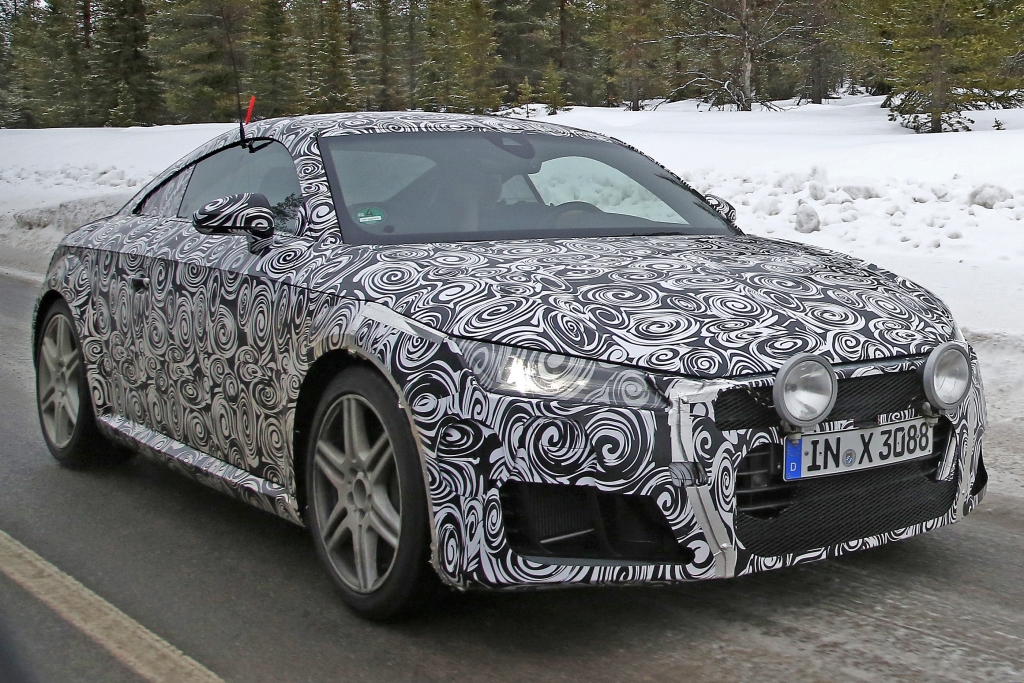 Erwischt: Erlkönig Audi TT-S