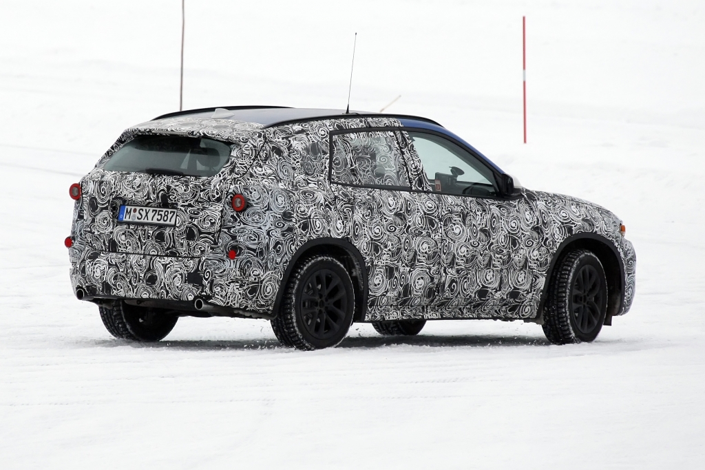 Erwischt: Erlkönig BMW X1 (2015) - Treffen der Generationen