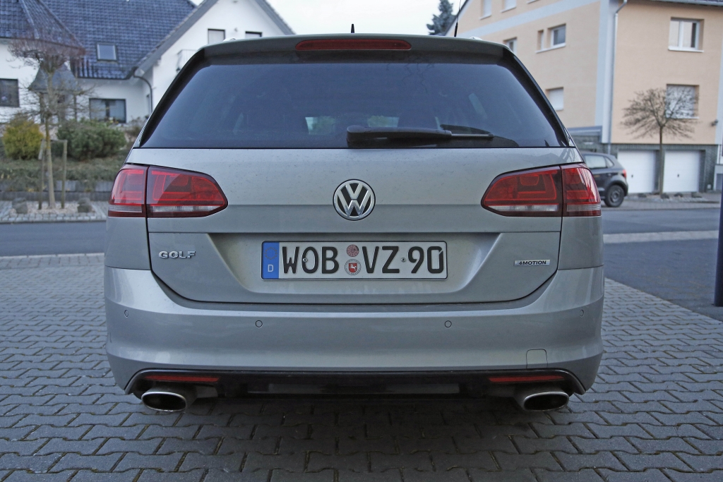 Erwischt: Erlkönig VW Golf R Estate
