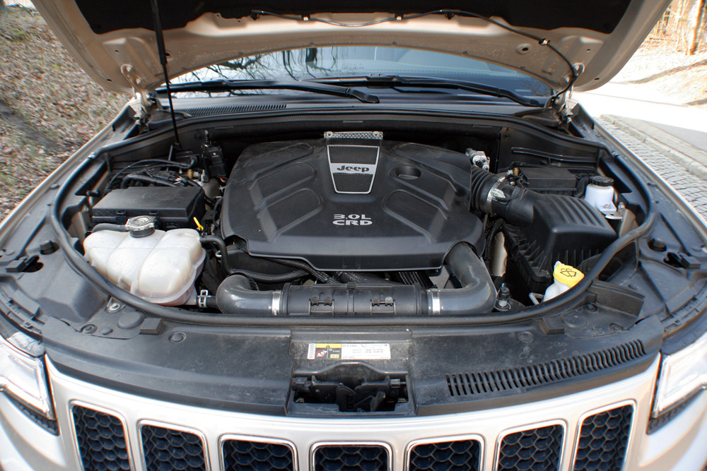 Fahrbericht Jeep Grand Cherokee Overland: Viel dran und drin