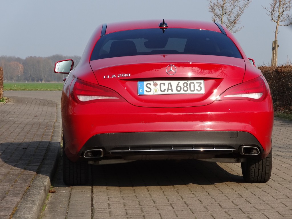 Fahrbericht Mercedes-Benz CLA 200: Schöner flitzen