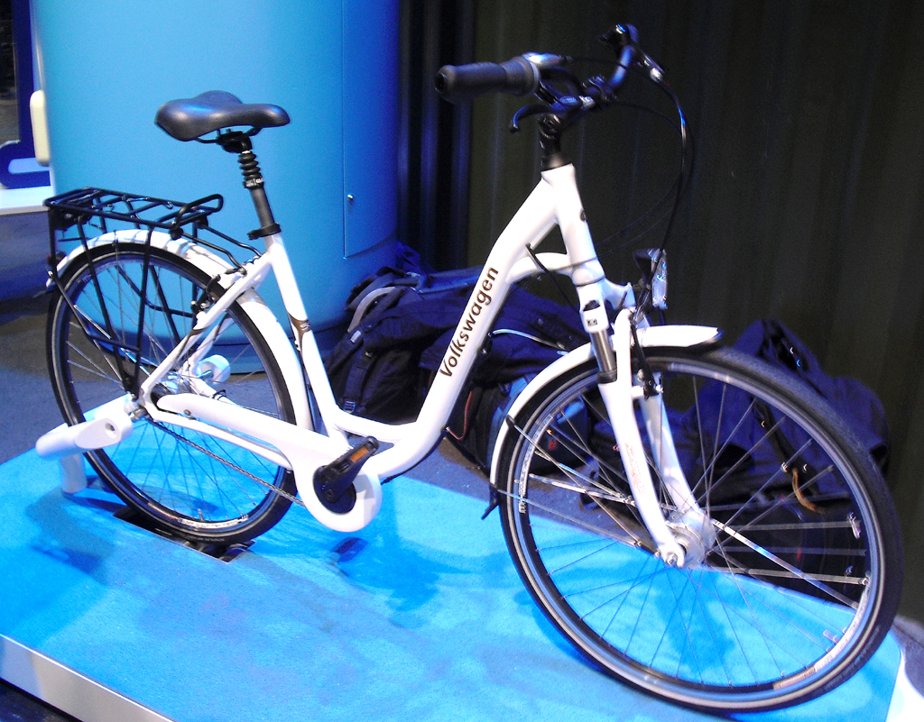 Fahrräder, hier ein Bike von VW, gehören mit zur Mikromobilität. Foto: Koch/Quelle: 