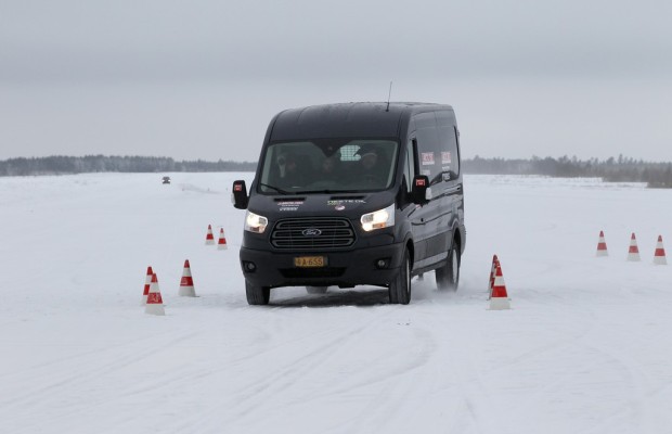 Ford Transit und Transit Connect gewinnen eisigen Test