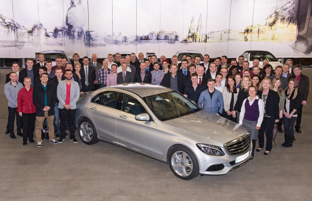 Freisprechungsfeier im Mercedes-Benz-Werk Bremen