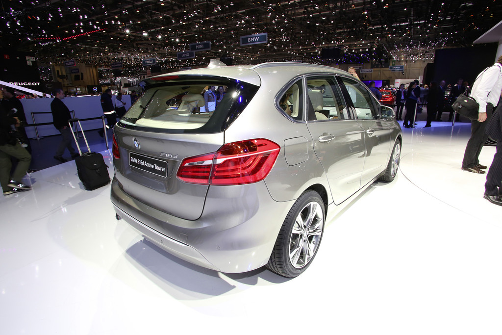Genf 2014: BMW 2er als sportlicher Kompaktvan