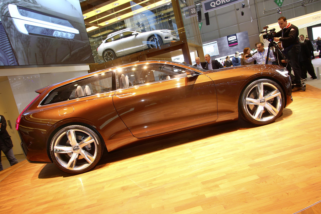Genf 2014: Der Volvo Concept Estate tippt, wischt und kachelt
