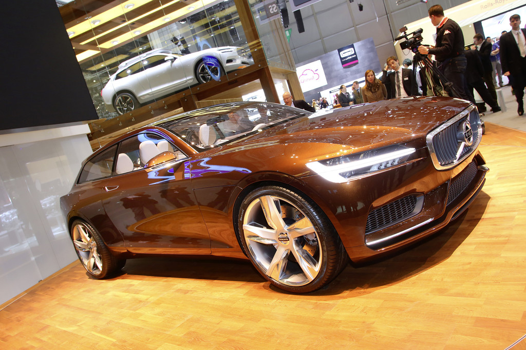 Genf 2014: Der Volvo Concept Estate tippt, wischt und kachelt