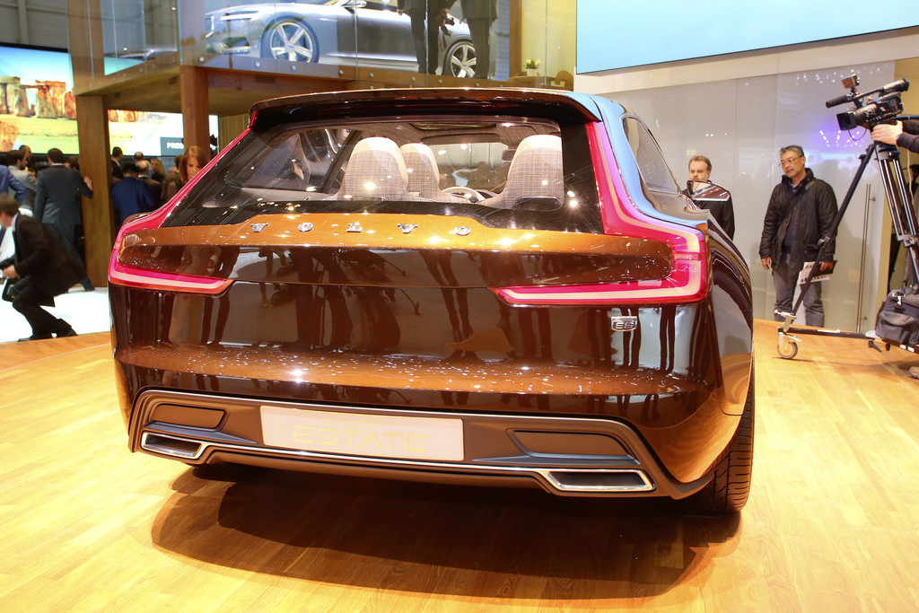 Genf 2014: Der Volvo Concept Estate tippt, wischt und kachelt