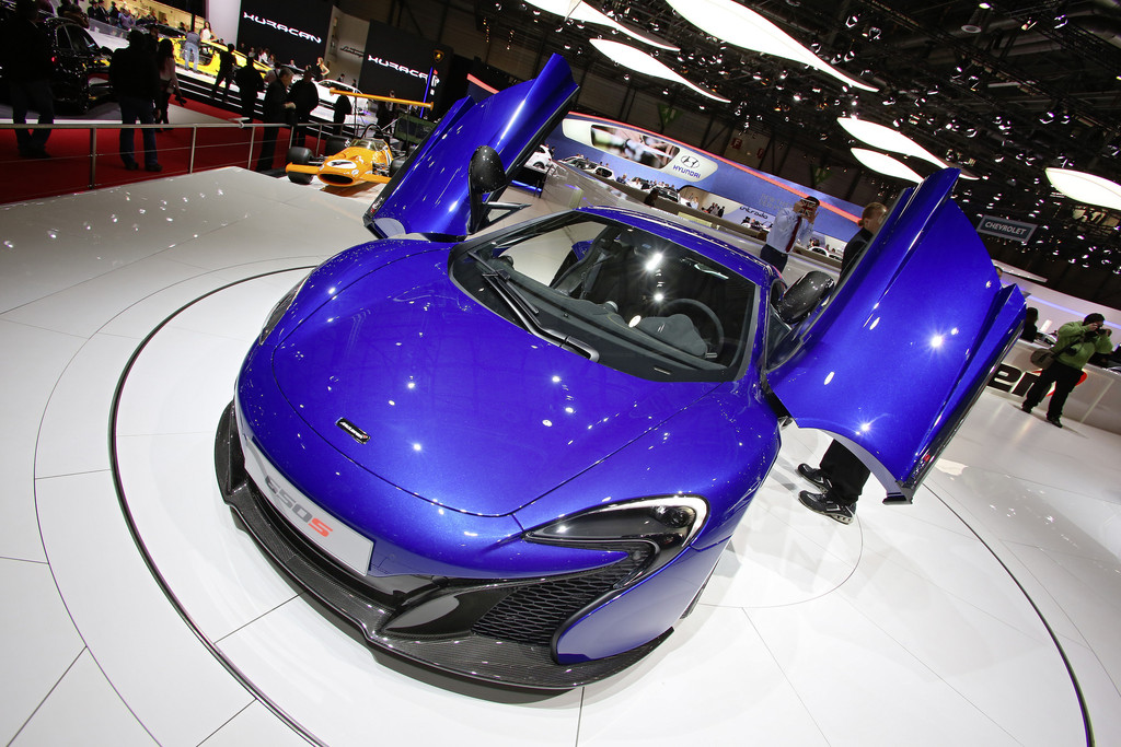 Genf 2014: McLaren bietet 493 PS pro Tonne