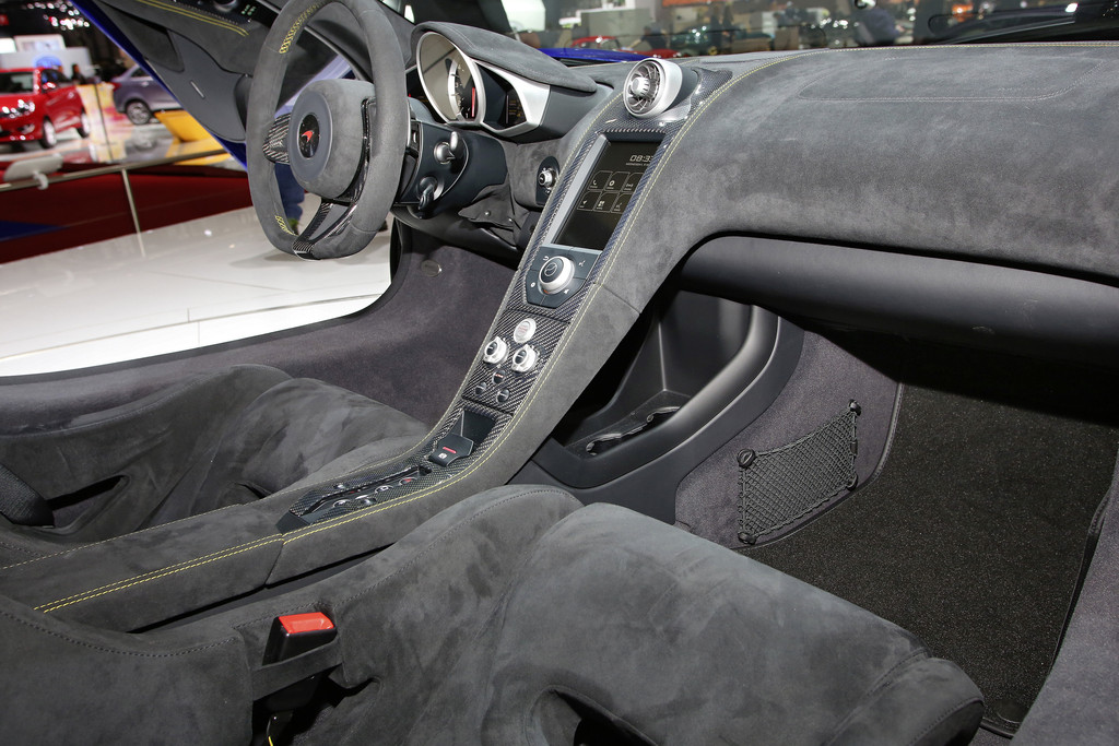 Genf 2014: McLaren bietet 493 PS pro Tonne