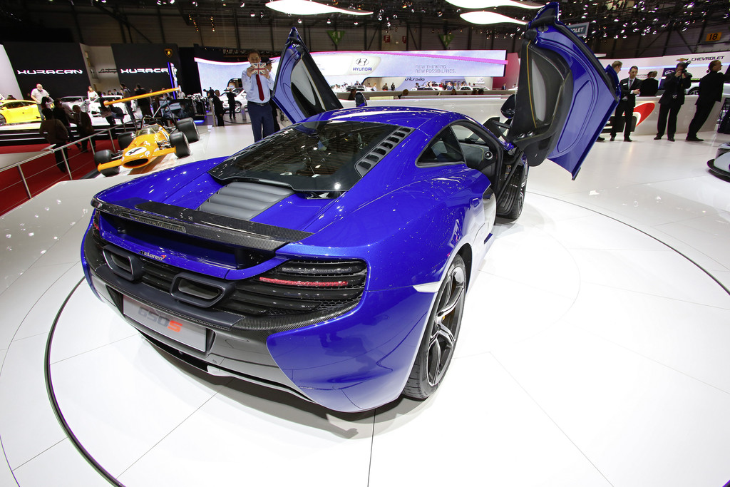 Genf 2014: McLaren bietet 493 PS pro Tonne