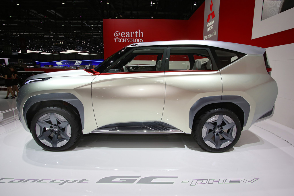 Genf 2014: Mitsubishi stellt GC-PHEV vor